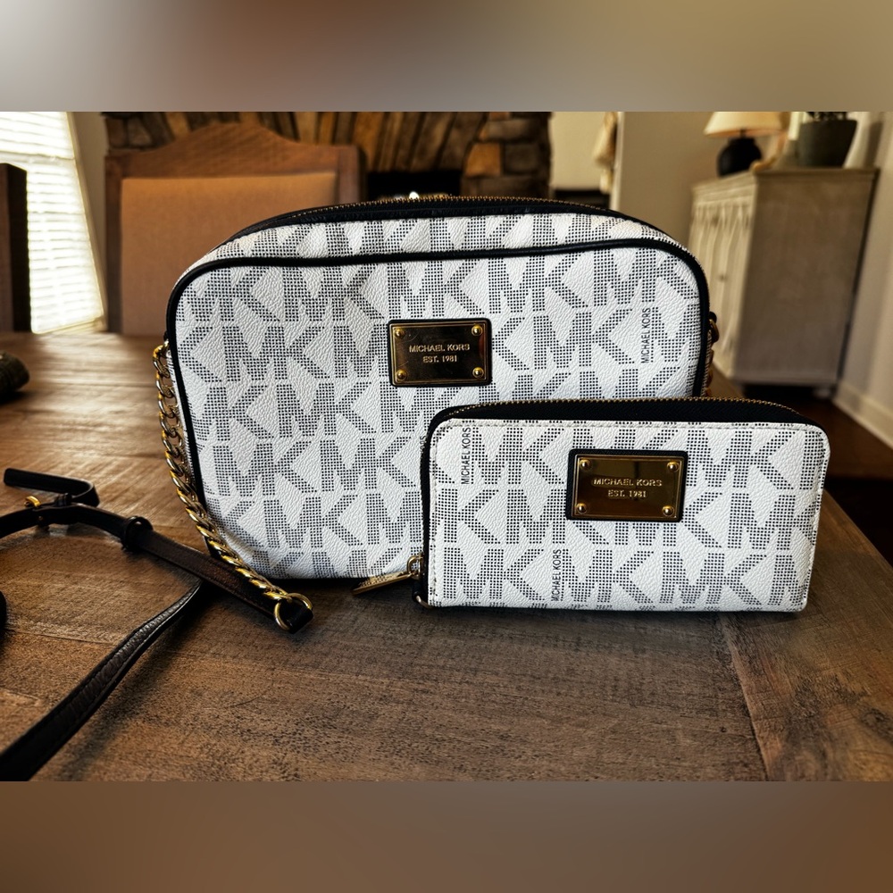 Michael Kors Monogram Crossbody and Wallet Set